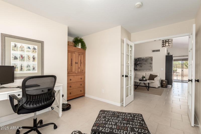 23 Den/Office