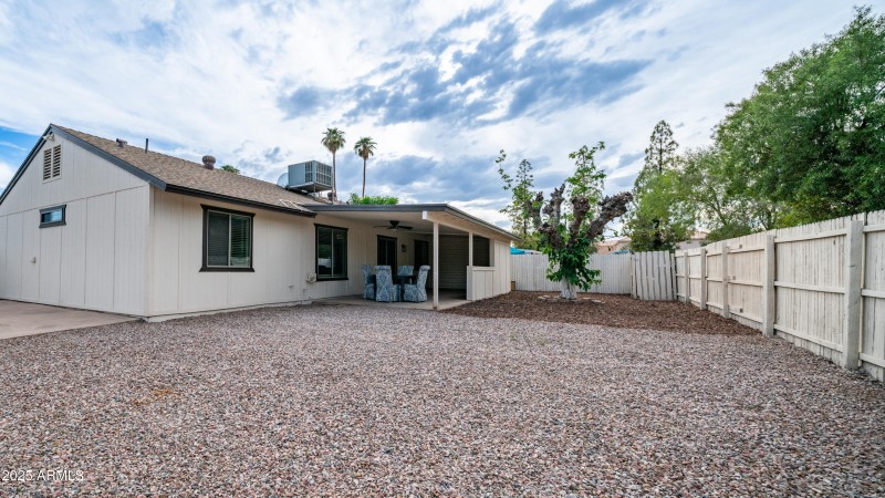 4922 W Gail Dr Exterior Photos-6