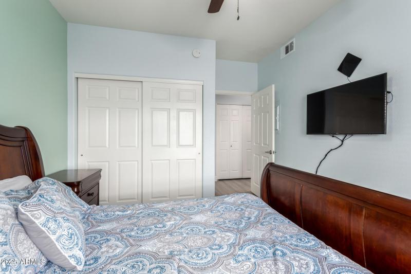 Bedrm 2 Furnishings included