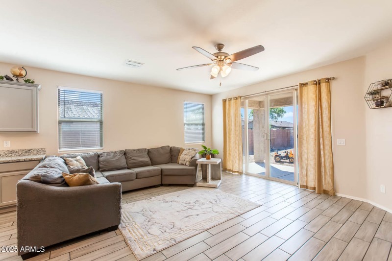 3832-S-182nd-Ln-MLS-13