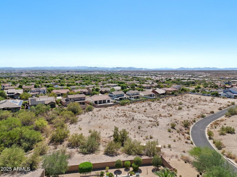 4-web-or-mls-21009-w-mountain-cove-pl