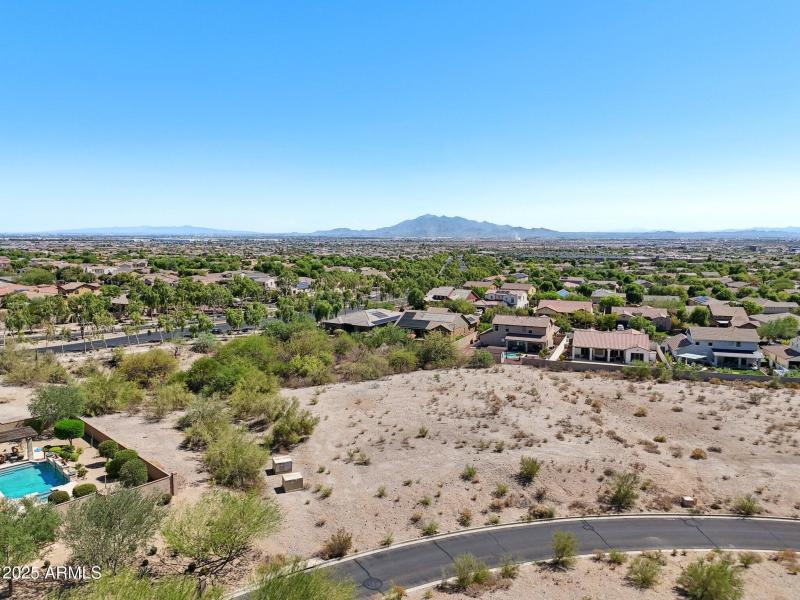 6-web-or-mls-21009-w-mountain-cove-pl