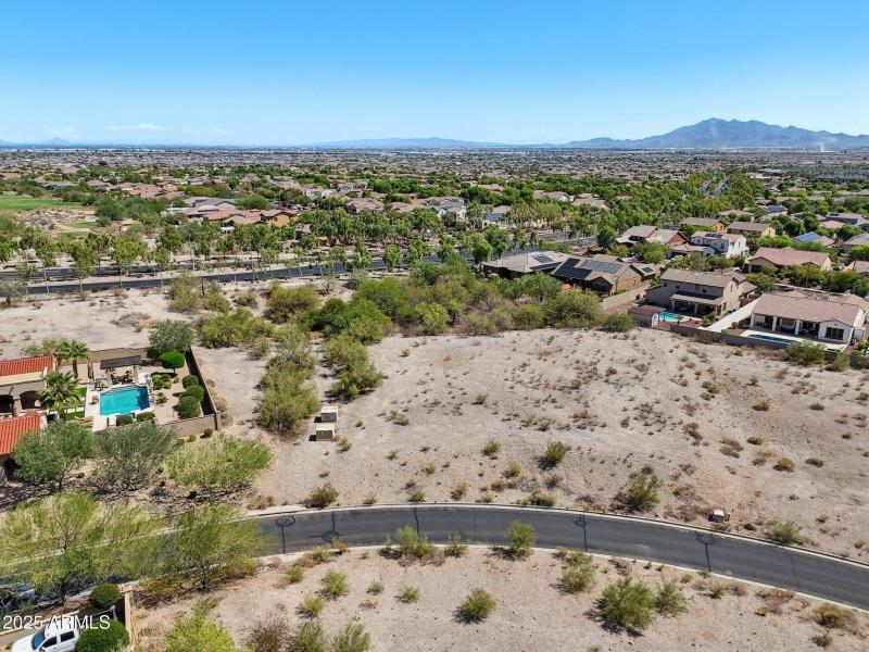 7-web-or-mls-21009-w-mountain-cove-pl