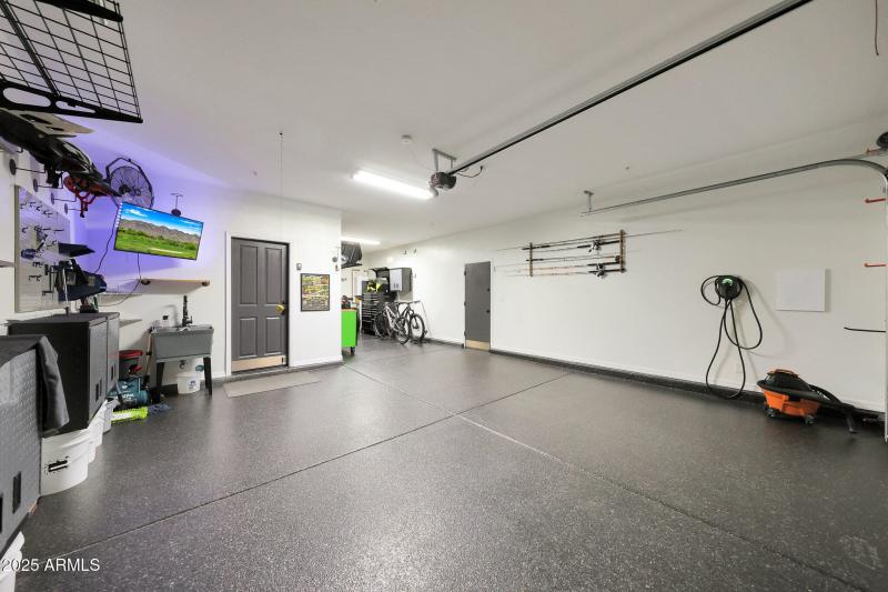 3-Car Garage