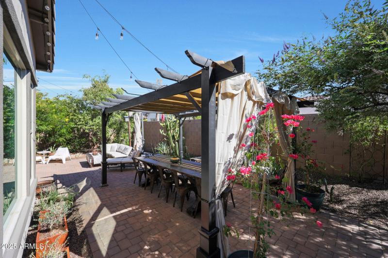 Pergola Dining Area