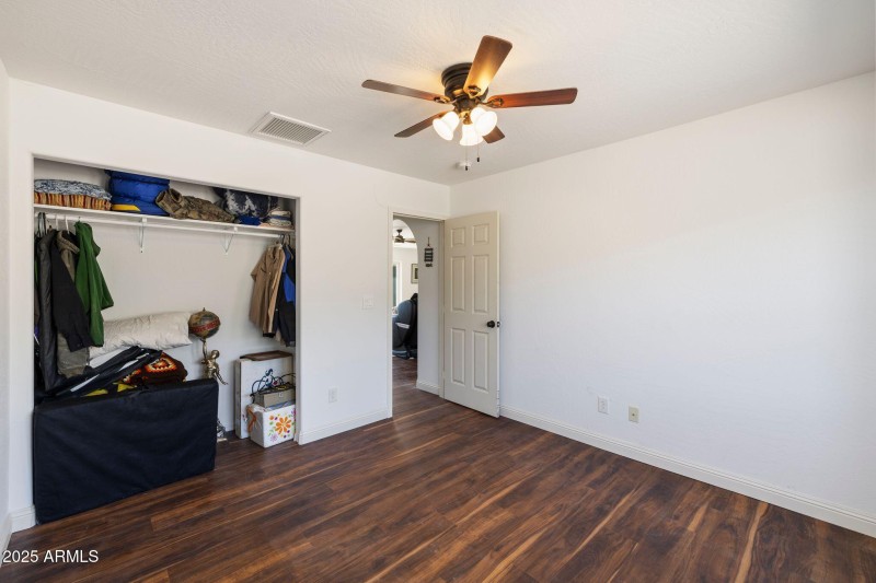 Bedroom #1