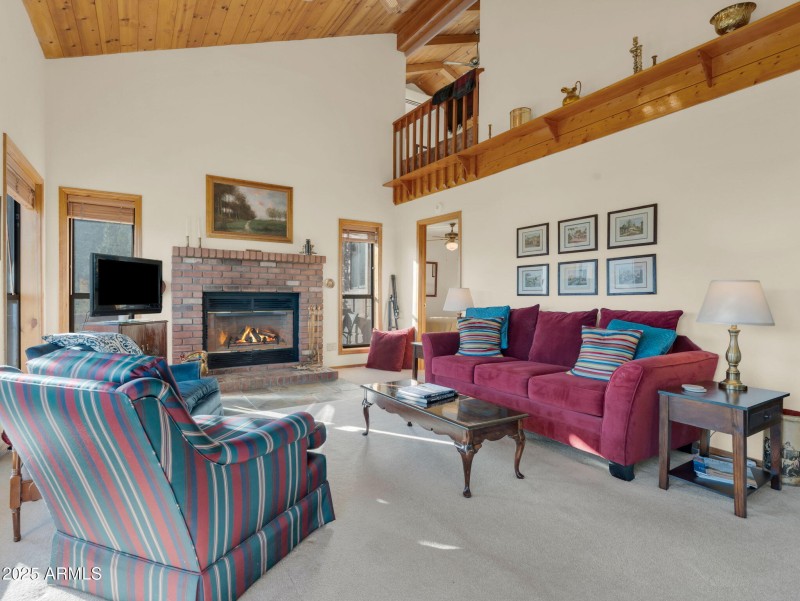 22-web-or-mls-TimberCreekImagery-44