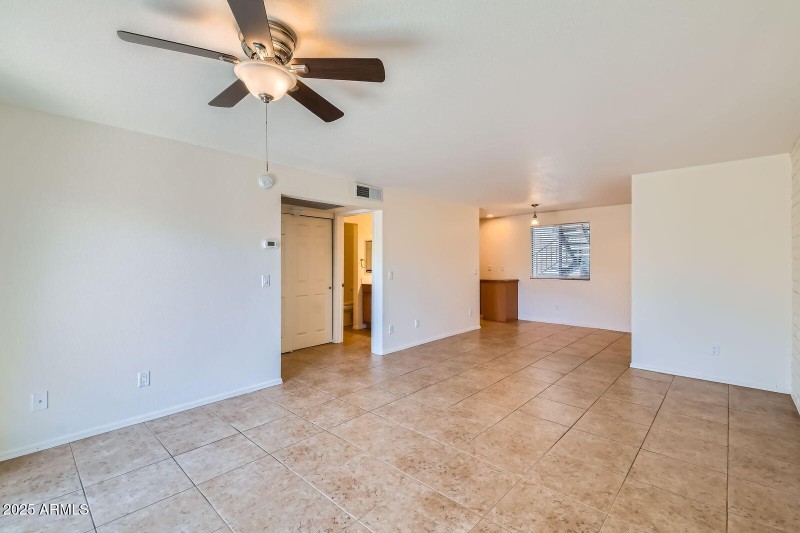 4354 N 82Nd St 182 - Web Quality - 008 -