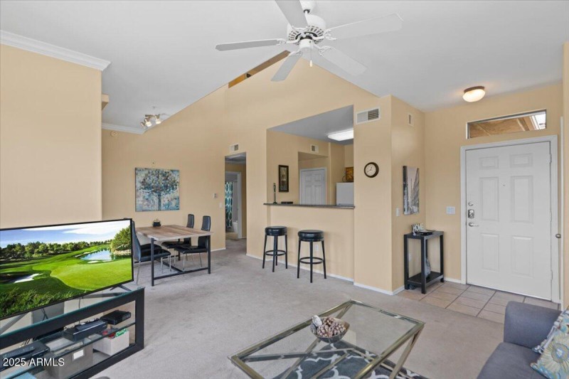 06-Living Room