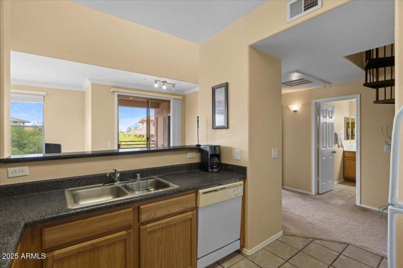 15-Kitchen