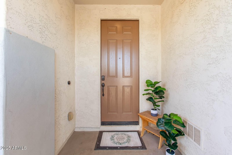 3832-S-182nd-Ln-MLS-32