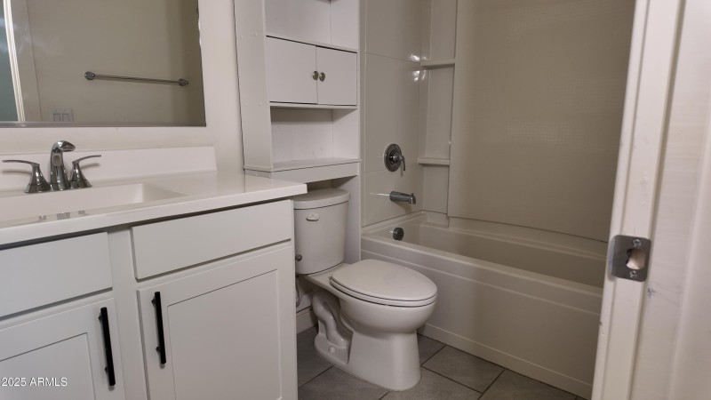 Hall Bathroom 3