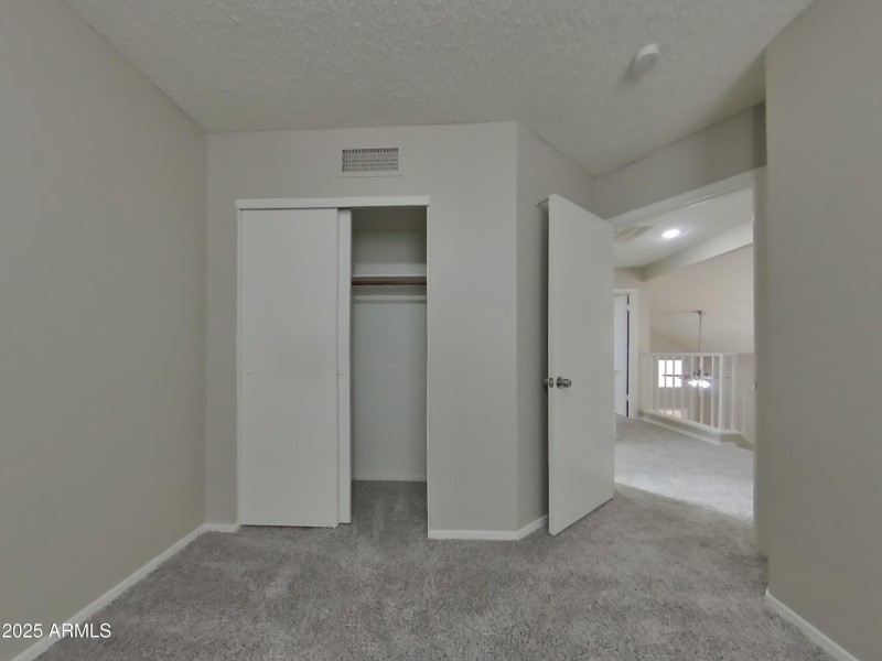 12_pc_YMr9JBLdVF_t99nyu4BgY_layout_0