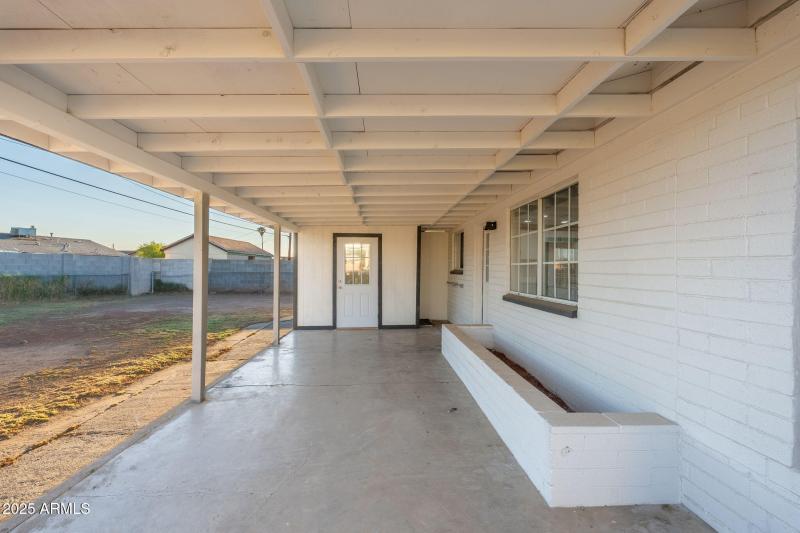 6223 W EARLL Drive, Phoenix, AZ