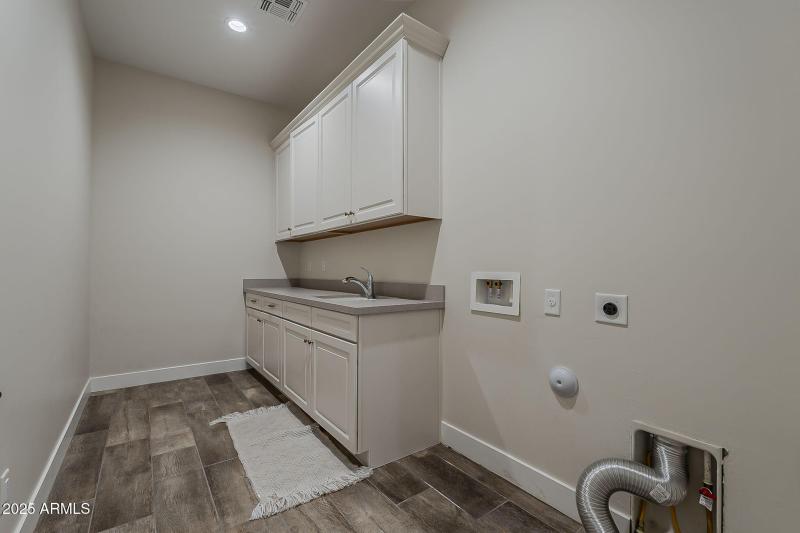 39-web-or-mls-Longhorn-39