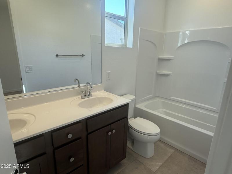 132 guest bath 2