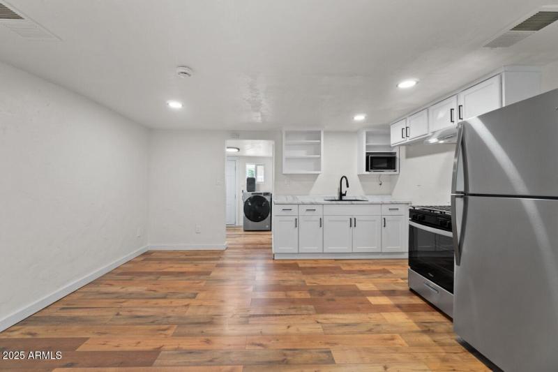 8) 63382-68d44cdb0e588