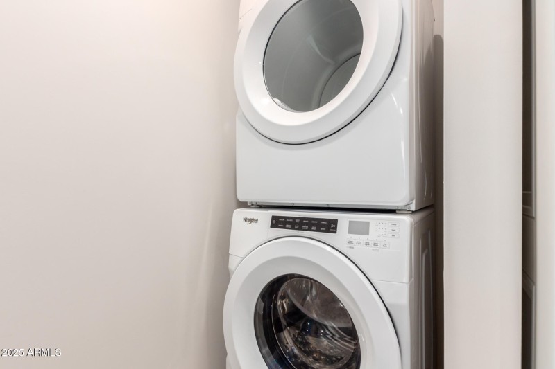 M 026 - 30 - Osborn - Laundry