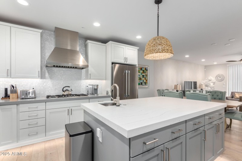 U 016 - 10 - Osborn - Kitchen