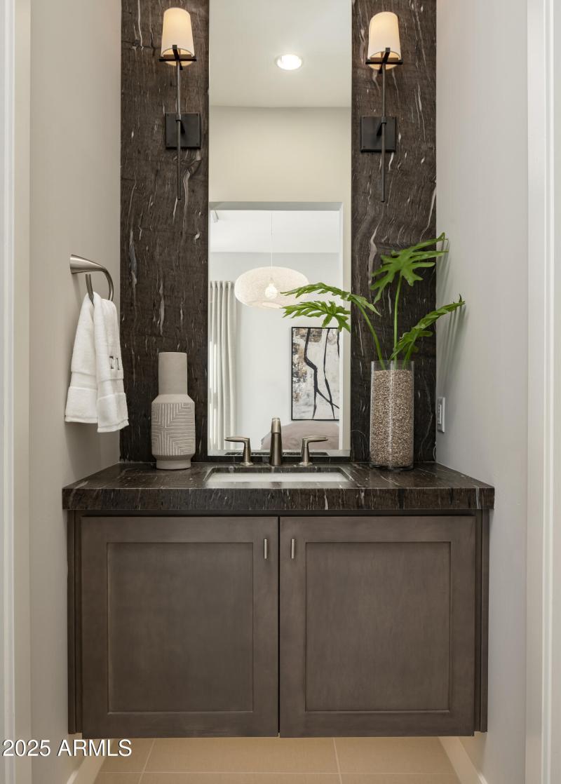 Sereno_Canyon_Stellan_Casita_4228_conver
