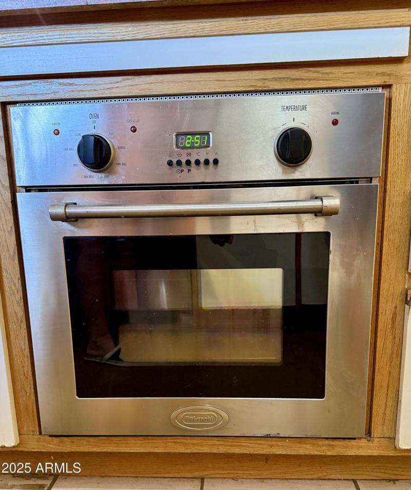 DeLonghi oven