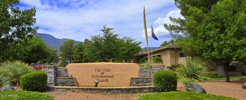 Cottonwood Ranch view 1