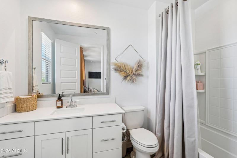 Bedroom #2 En Suite Bathroom