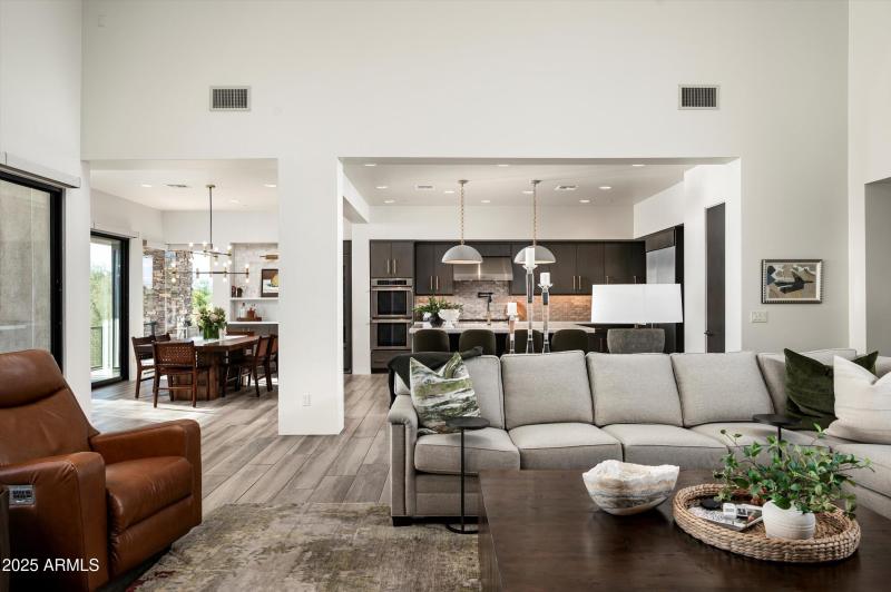 Great Room to Kitchen