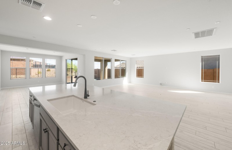 Kitchen/Cafe/Gathering Room