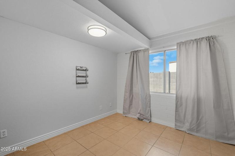 24-web-or-mls-Mercer-24