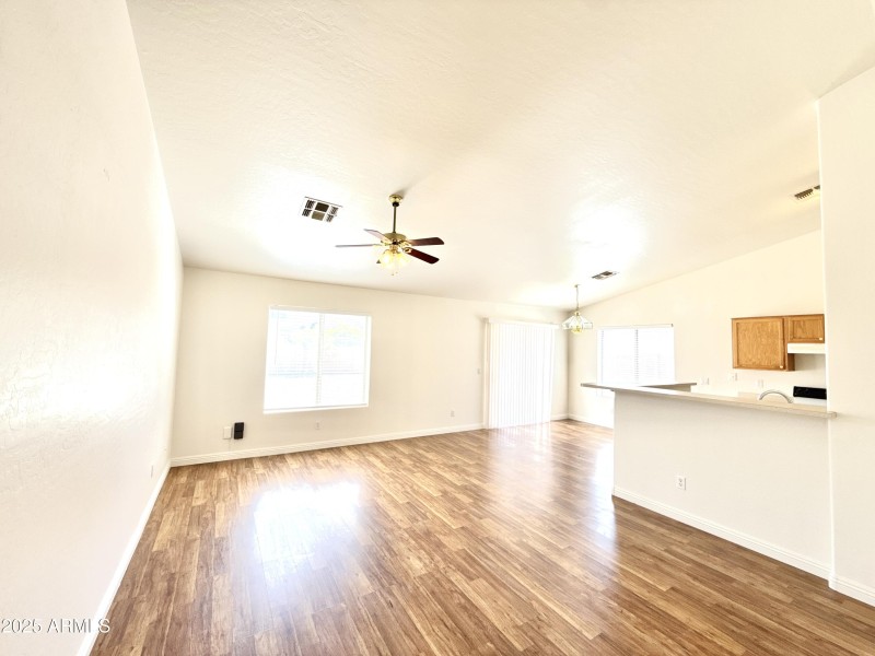 DJI_20250925_125210_994