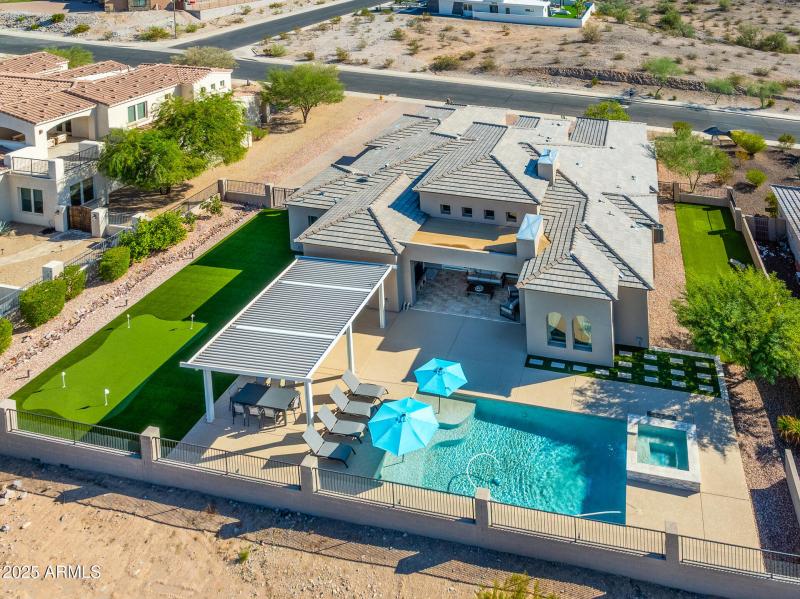 17688 W Paseo Way-0236-HDR-2-Edit
