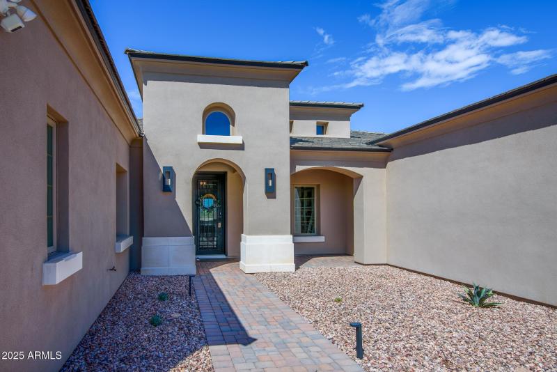 17688 W Paseo Way-0732-HDR-Edit