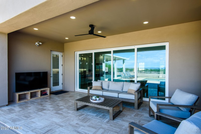 17688 W Paseo Way-0757-HDR
