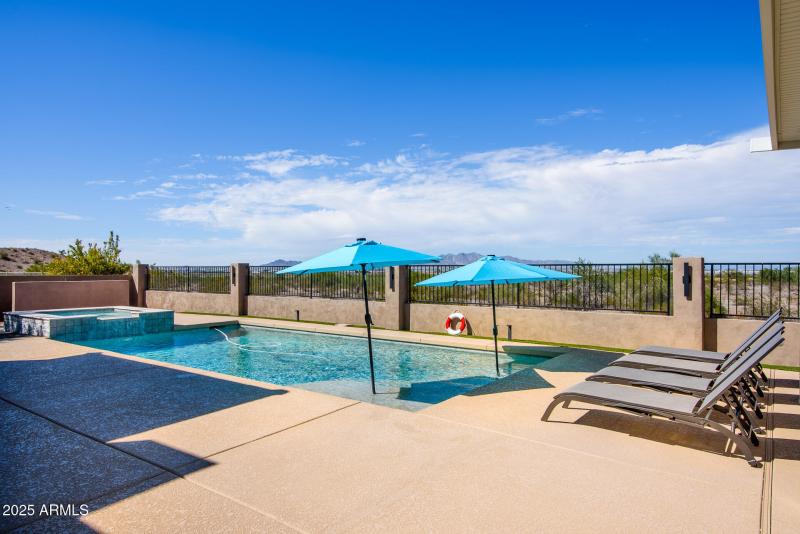 17688 W Paseo Way-0832-HDR-Edit