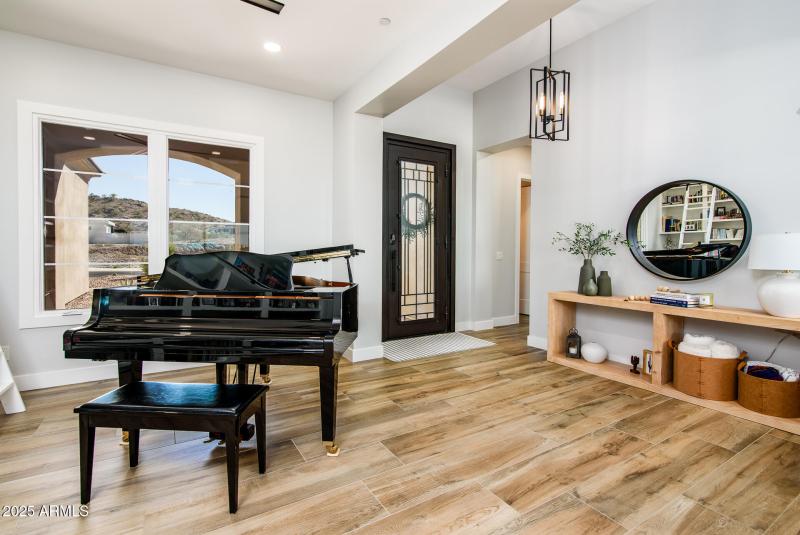 17688 W Paseo Way-0862-Edit