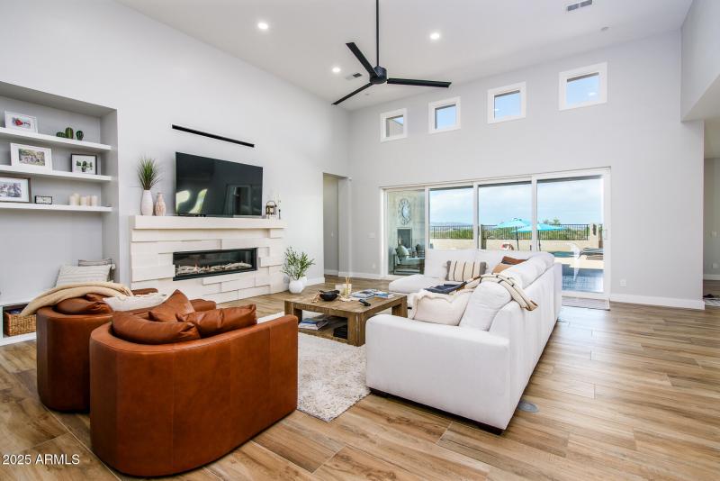 17688 W Paseo Way-0889-Edit