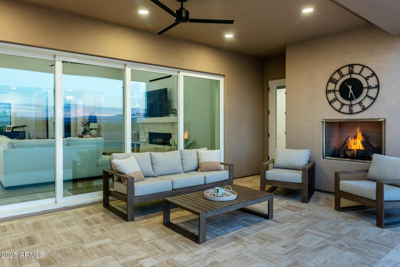 17688 W Paseo Way-1196-HDR (1)