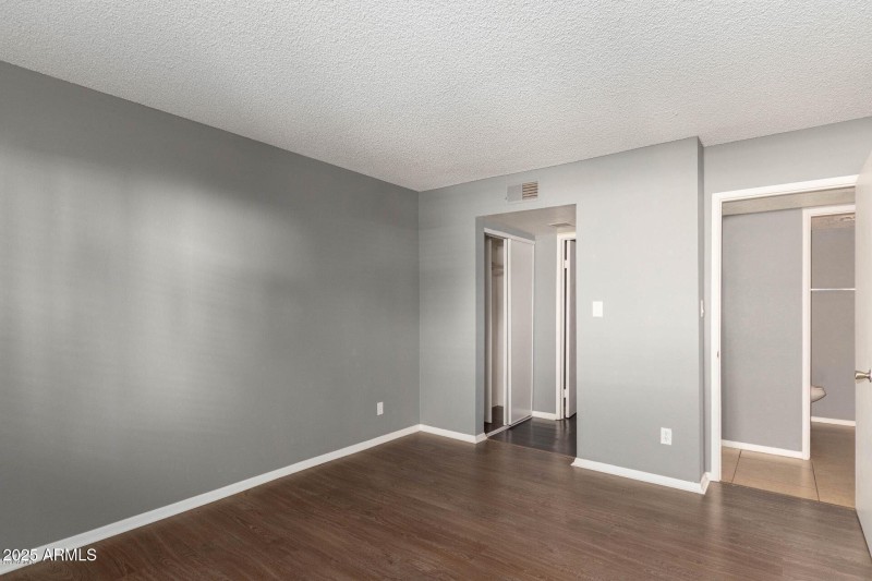 20201024164200282058000000-o