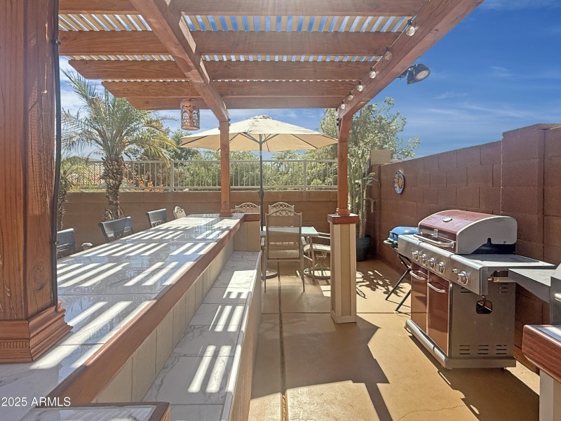 Pergola BBQ & Bar Space