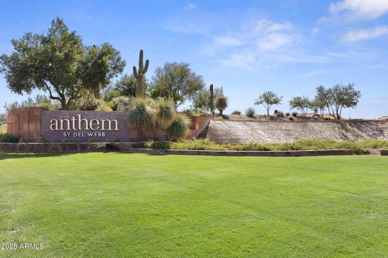 74-web-or-mls-43213-n-vista-hills-dr