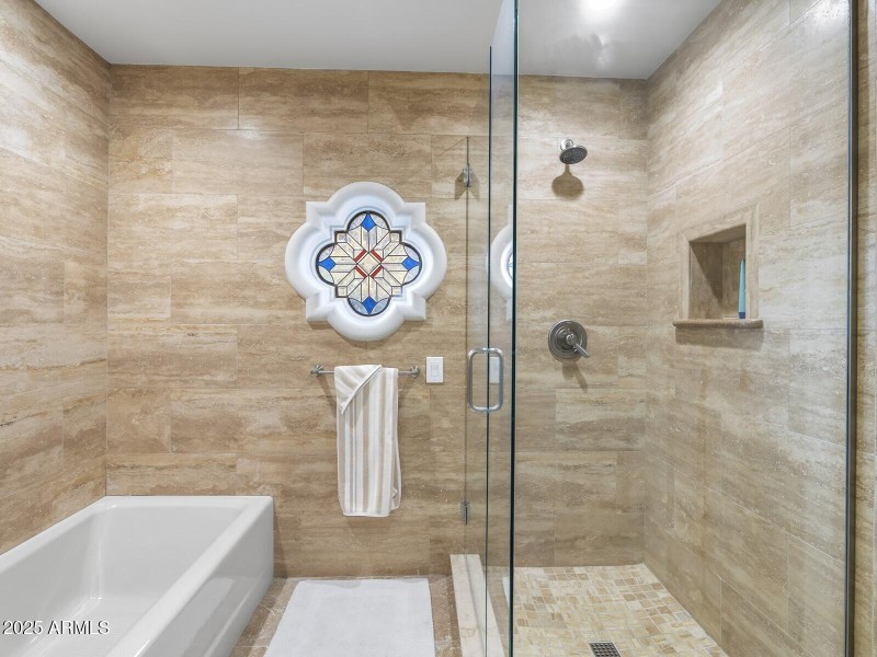 123_Guest House Bathroom