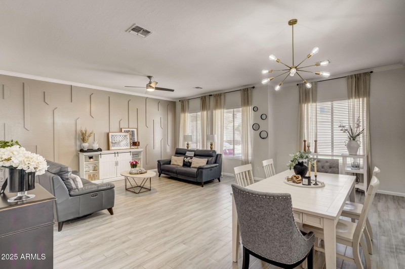 14-web-or-mls-W Durango St-012