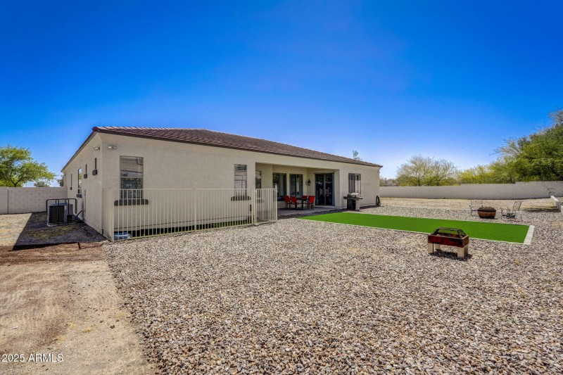 53-web-or-mls-W Durango St-051