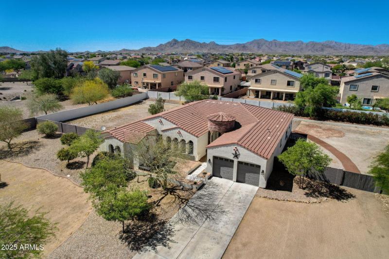 58-web-or-mls-W Durango St-056