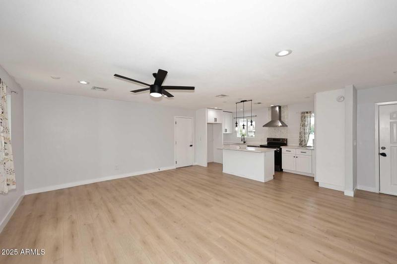 Great-Dining Room-Kitchen