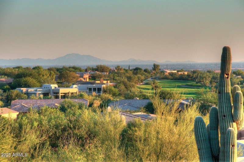 Golf Course Views too!