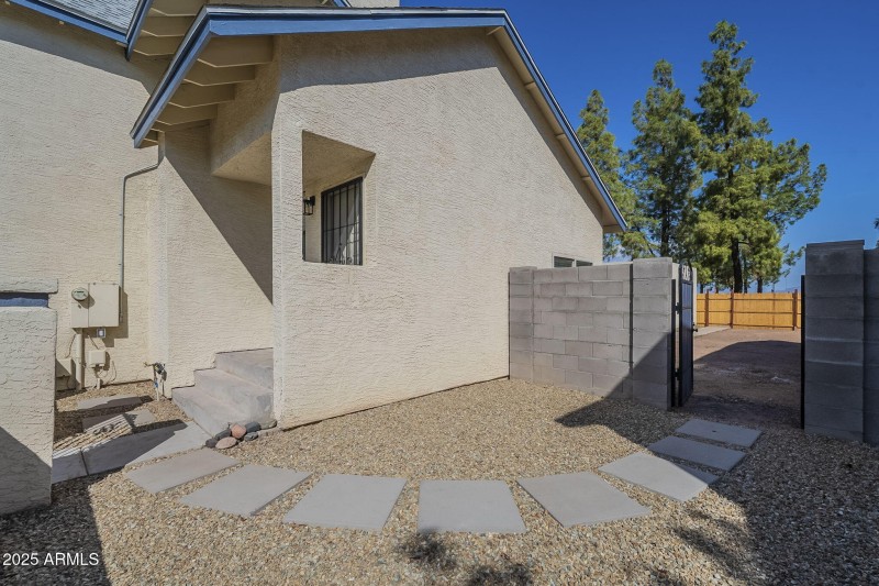 6-web-or-mls-Horne-6