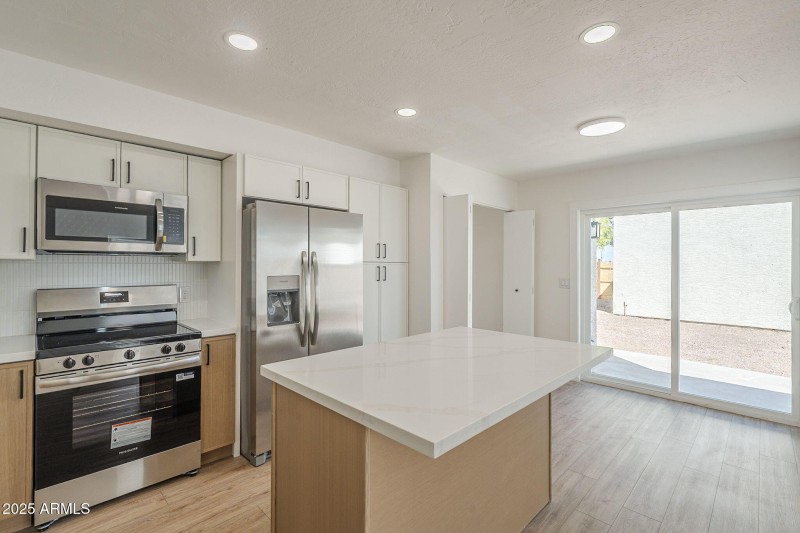 15-web-or-mls-Horne-15