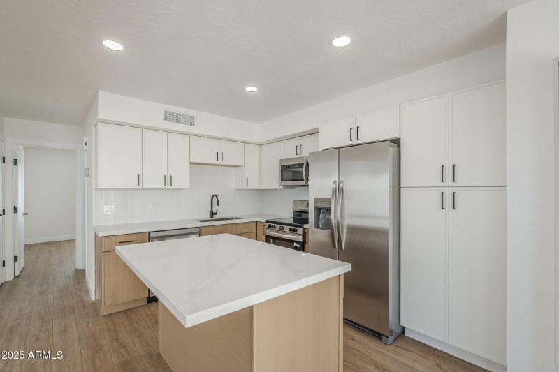 16-web-or-mls-Horne-16